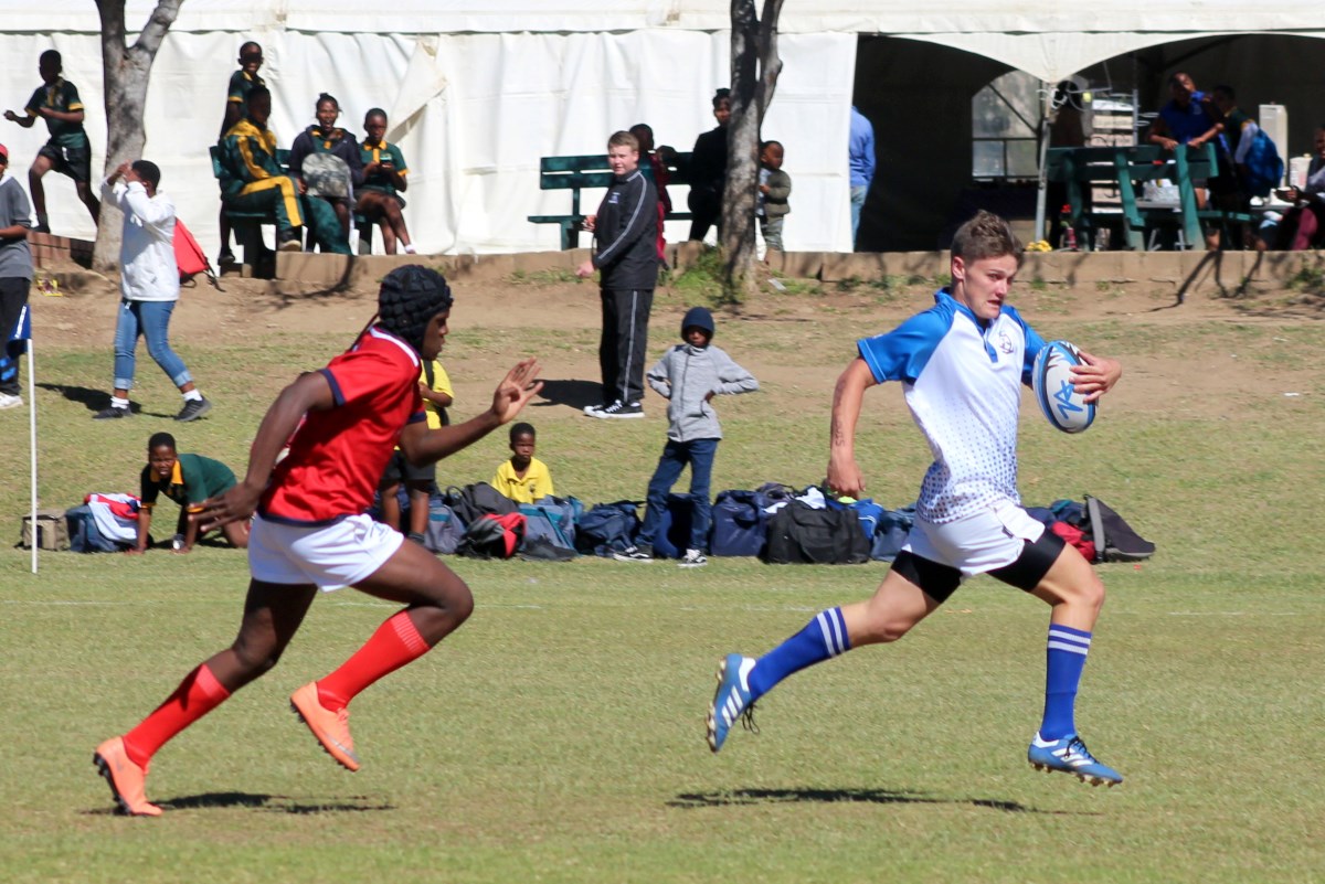 Justin Nel showing a clean pair of heels